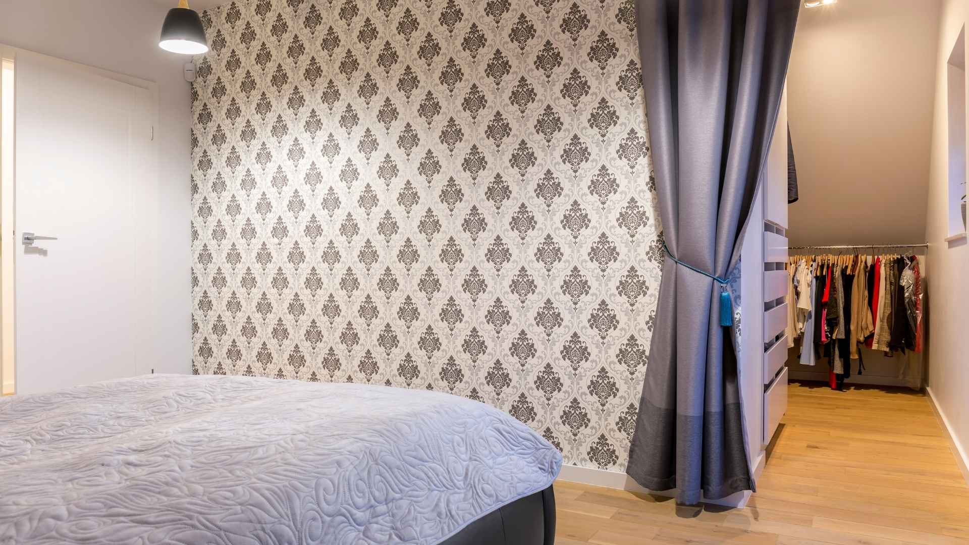 טפטים לחדר שינה – אילו סוגי טפטים הם הטובים ביותר לחדר השינה שלך?
