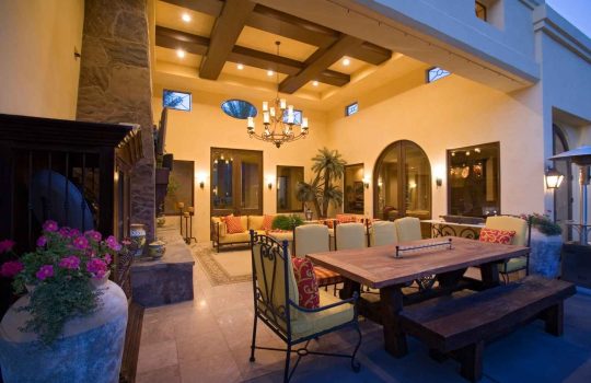 כיצד עיצוב פנים יוקרתי יכול לשפר את מראה ביתך?2